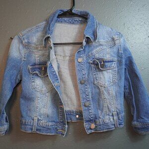 Denim Girls Mid Wash Distressed Button Down Casual Jean Jacket Size Medium